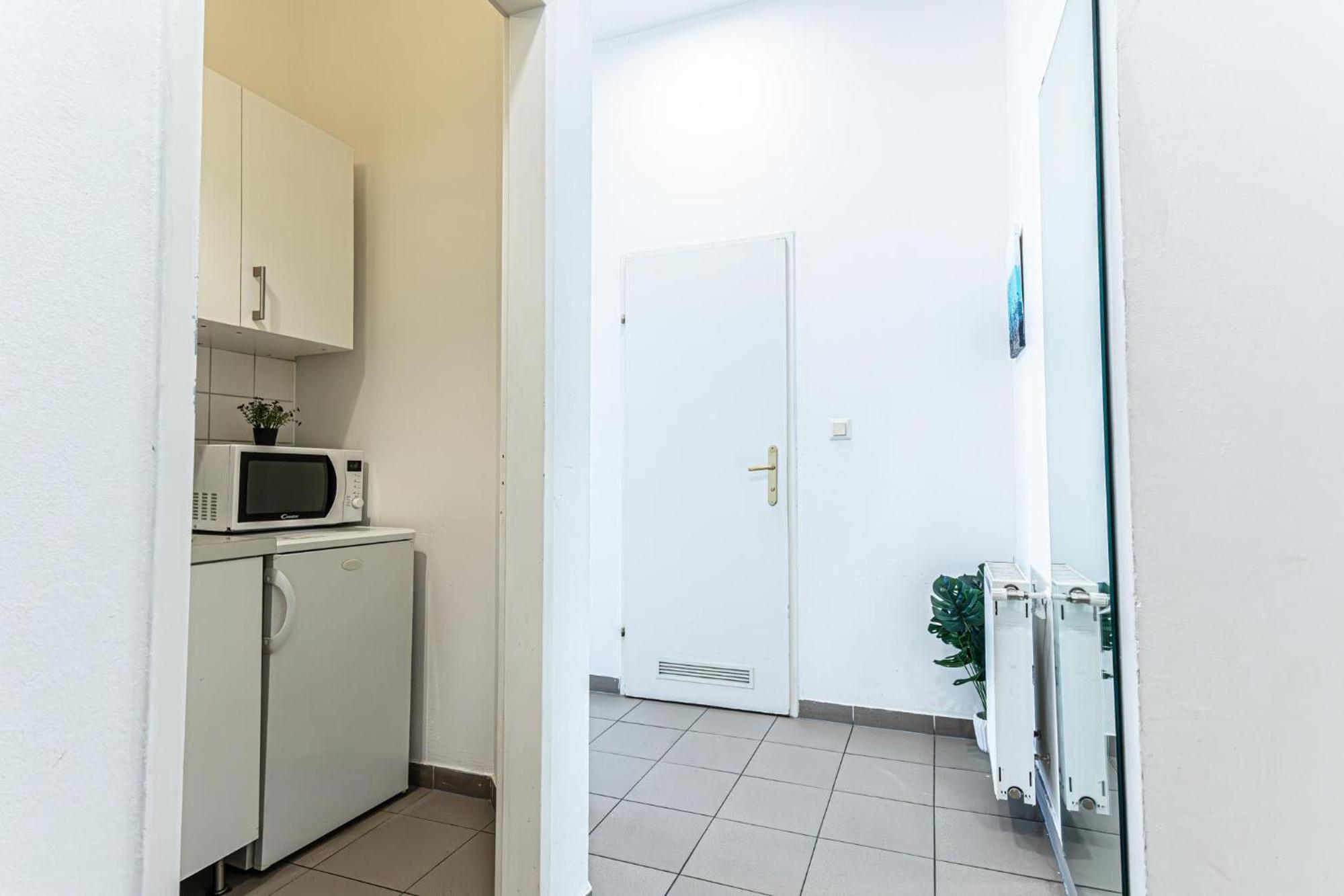 Superior 2Br Apartment - Perfect For Longstays Wina Bagian luar foto