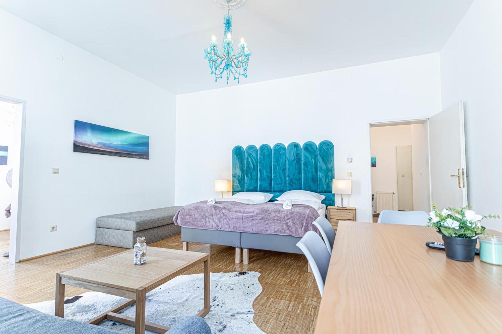 Superior 2Br Apartment - Perfect For Longstays Wina Bagian luar foto
